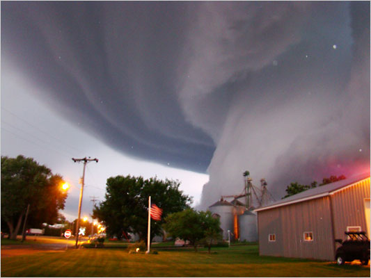tornadoiowa2008.jpg